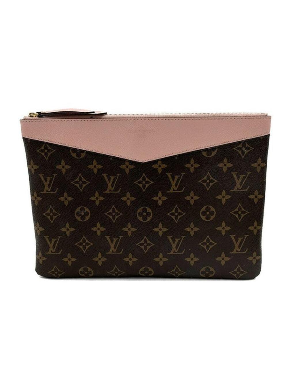 Louis Vuitton Daily Pouch #352689F52B